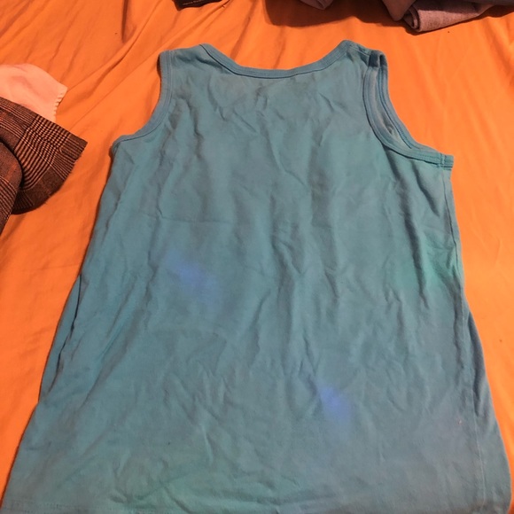 Assortment of Clothing - Picture 5 of 8